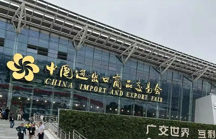 Easy to adjust and install